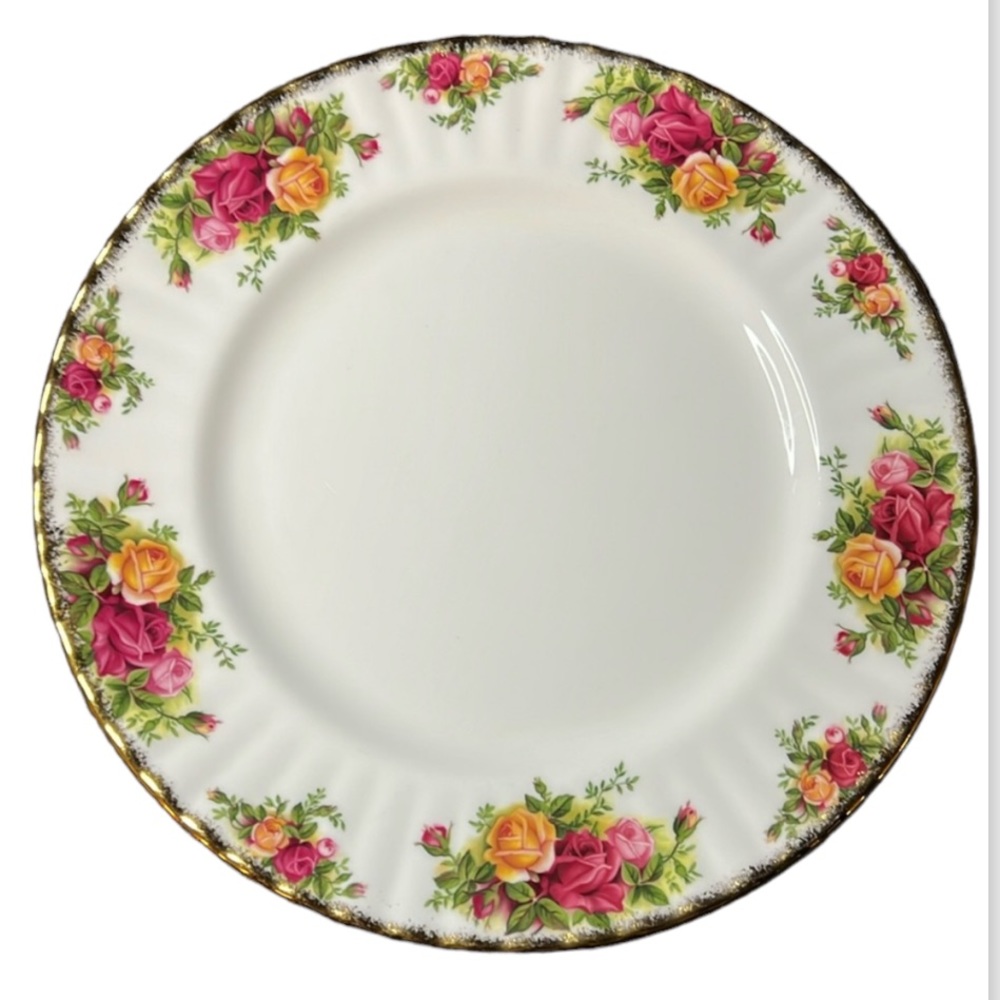 DINNER PLATE OLD COUNTRY ROSES 1962 ROYAL ALBERT BONE CHINA ENGLAND VINTAGE
